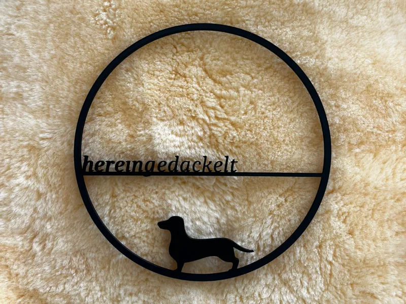 "hereingedackelt" – Wandring - Dachshund Door Sign