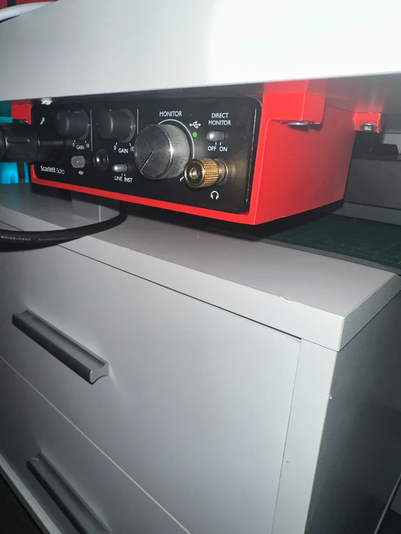Scarlett Solo 2i2 (2nd Gen) Under Desk Mount
