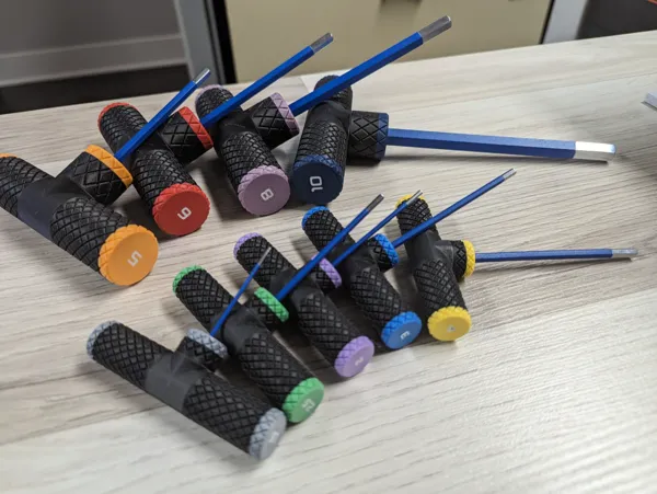 https://makerworld.bblmw.com/makerworld/model/USe6e3b9f725da54/design/2023-11-28_8ba0a366da987.jpg
