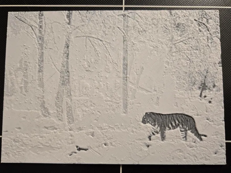 Tiger in the snow - Monochrome HueForge