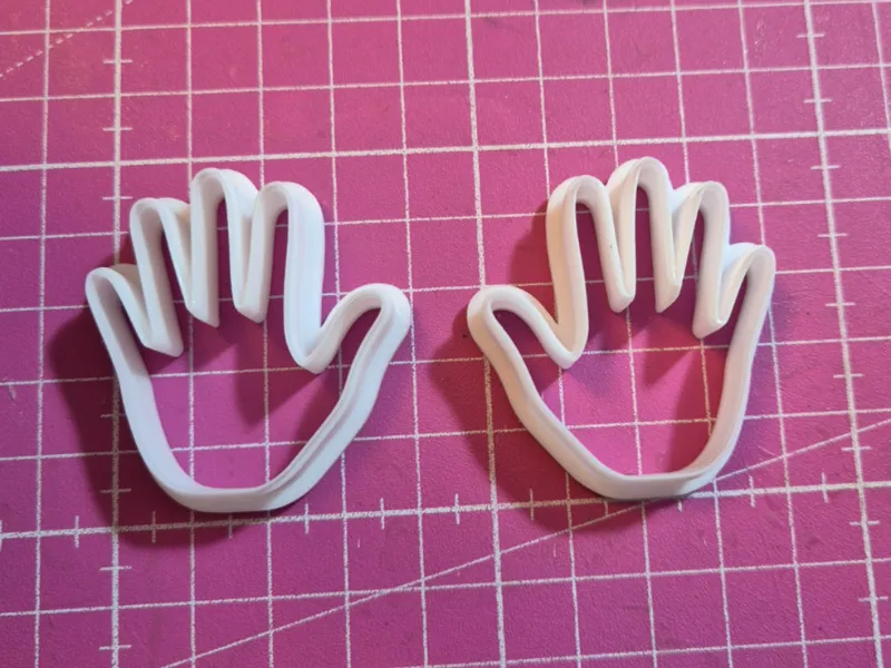Hands Cookie Cutter 4 cm