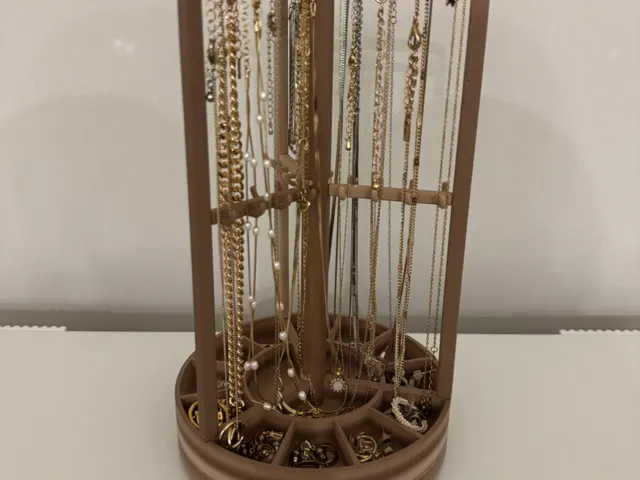 Rotating Jewelry Holder (Necklaces, Earrings, etc)