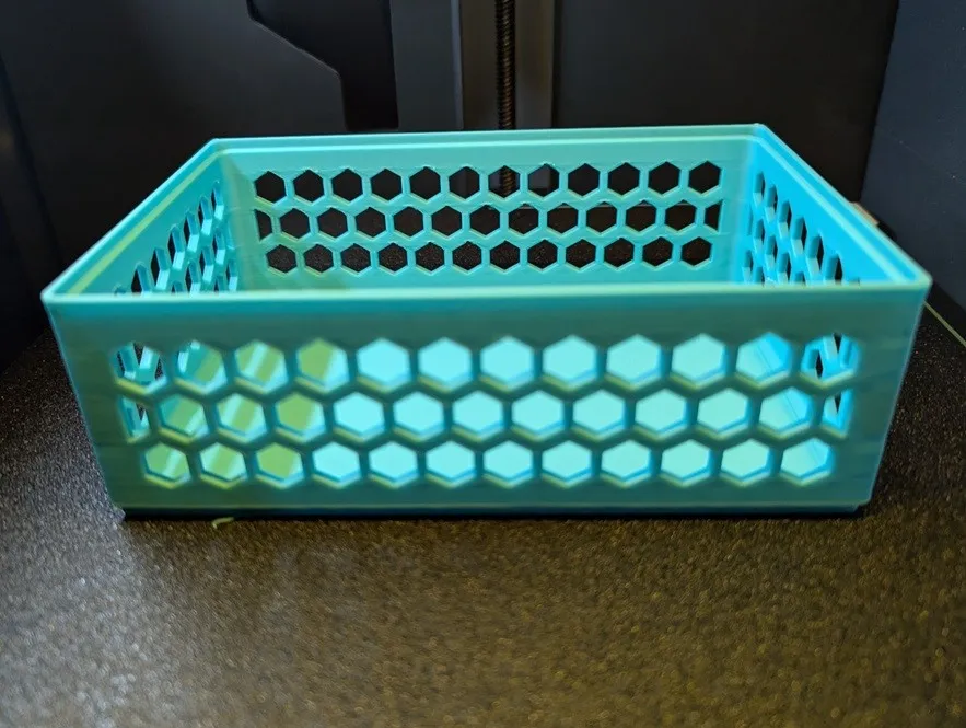 Simple stacking basket by bampoo MakerWorld: Download Free 3D Models
