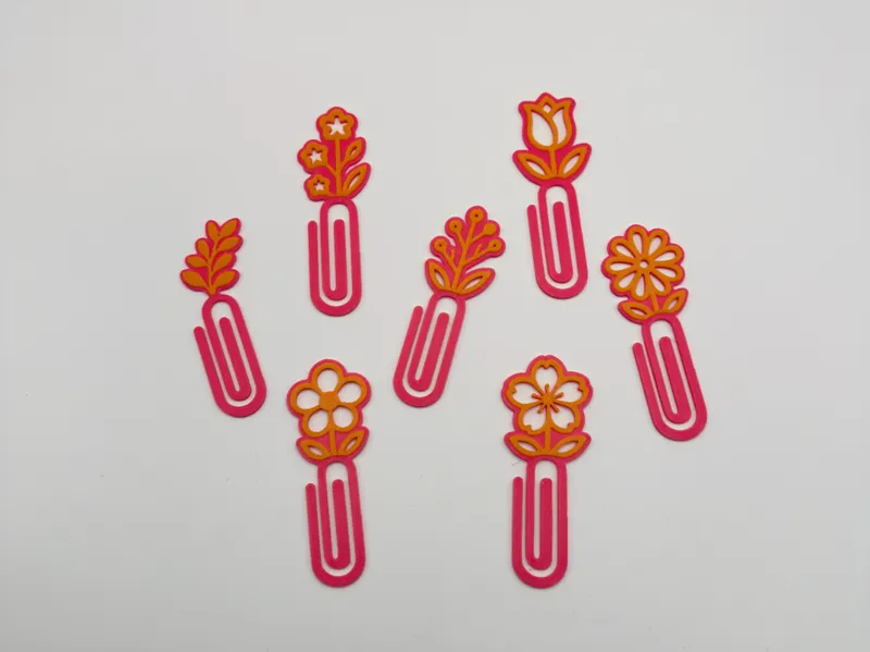Lesezeichen Paperclip Floral