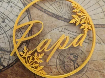 Personalized Christmas Bauble "Dad" in French