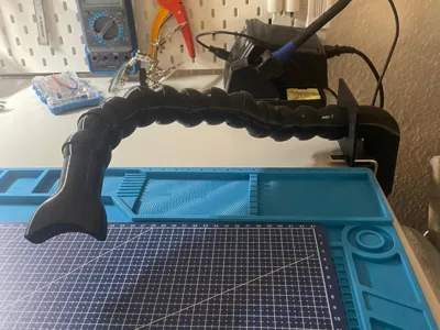 Flexible Hose table mount