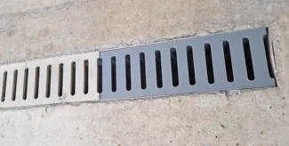 Grille de caniveau