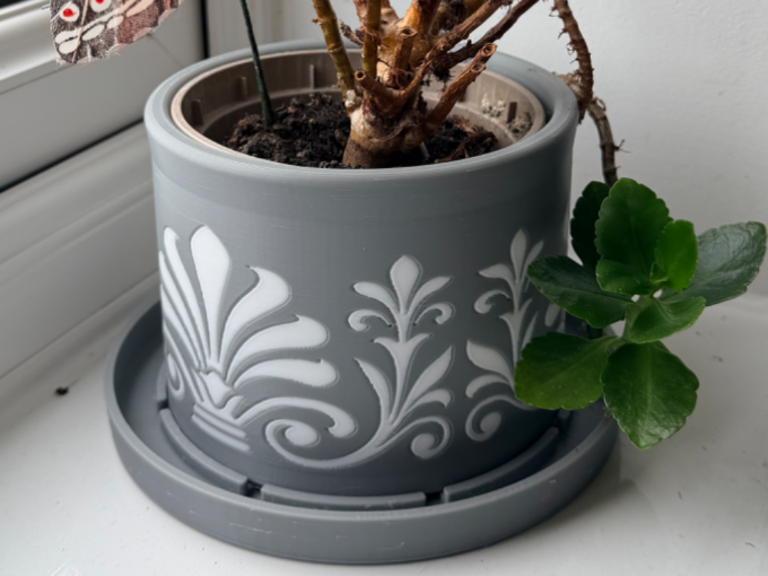 Roman Floral Plant Pot & Drip tray