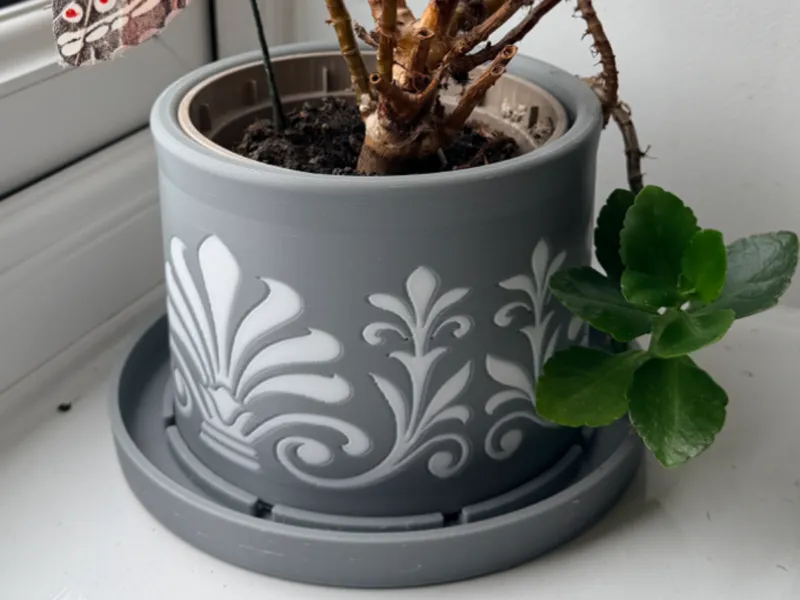 Roman Floral Plant Pot & Drip tray