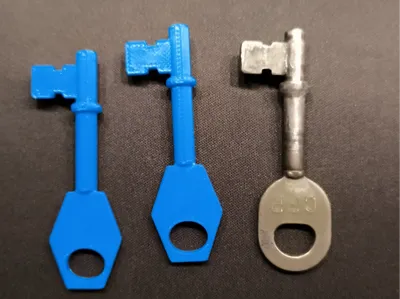 Simple key (bathroom)