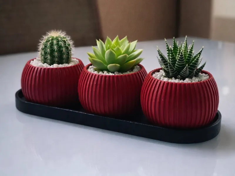 Set of 3 fluted plant pot