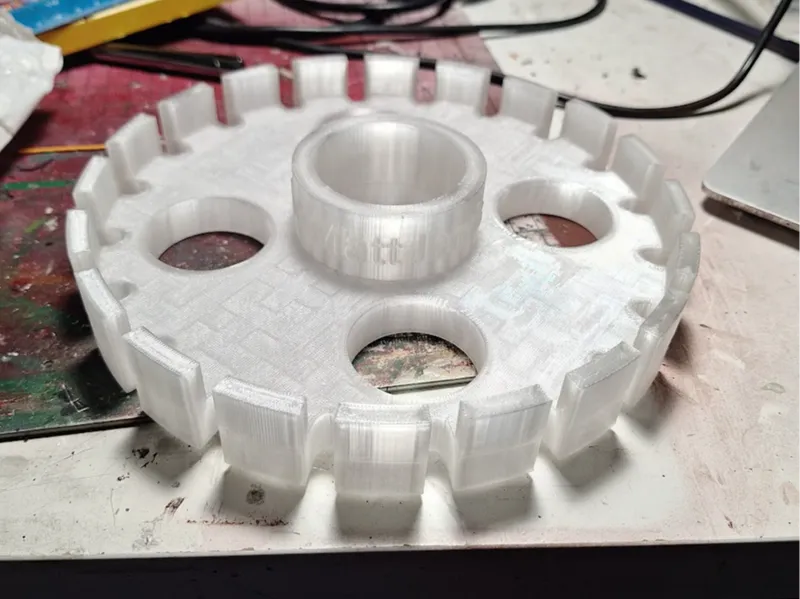 Mega LED Tree Topper for 20 string light curtains