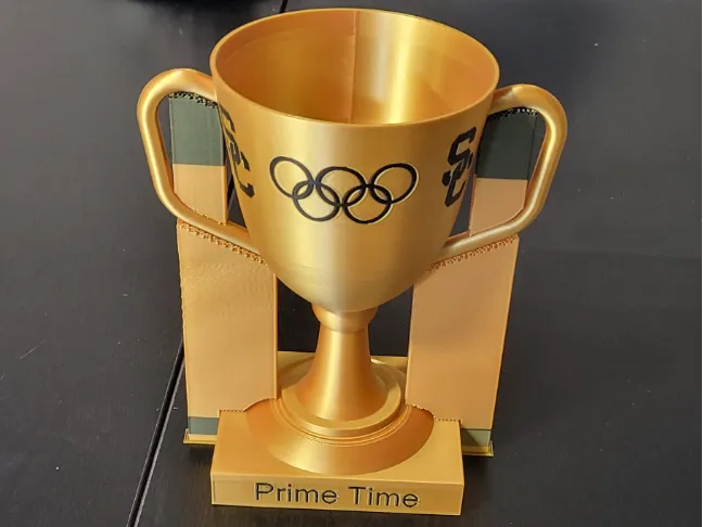Solid base cup trophy