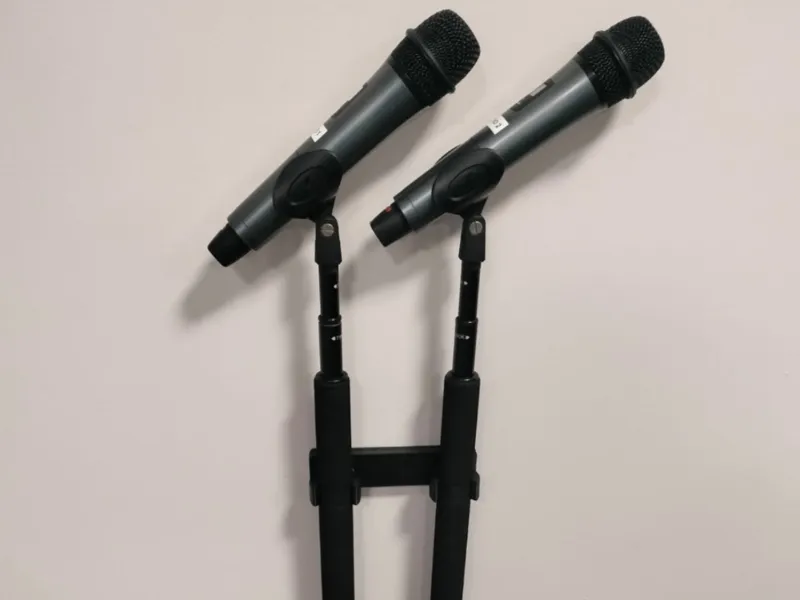 Wall support for RODE microphone BoomPole