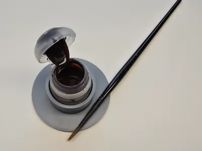 Paint pot Holder