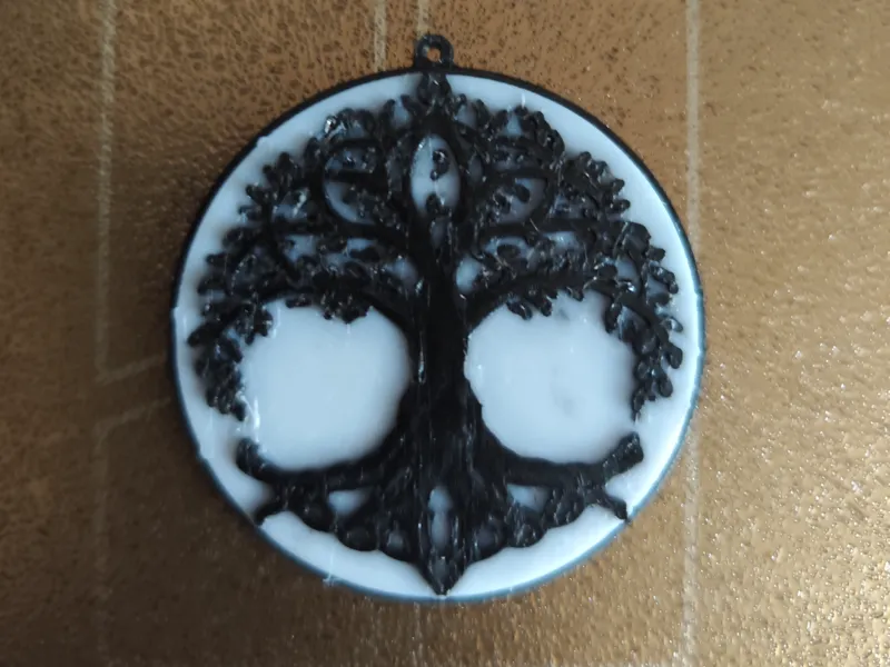 Elegant Tree of Life Keychain