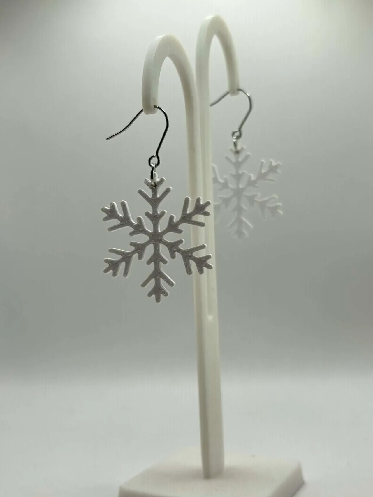 Snowflakes Earrings - No AMS view 3