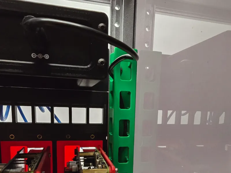 DeskPi RackMate Cable Chase (6U)