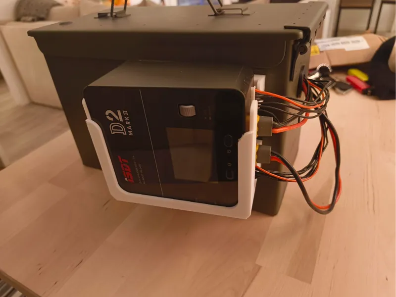 ISDT D2 MARK II CHARGER -  LATERAL CASE AMMOBOX