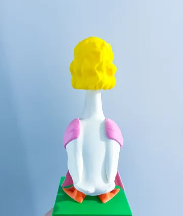 Modelo para impresión 3D: Dolly Parton Desk Goose Gear — vista de referencia 5