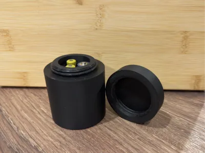Insulin Travel Case with Screw Cap