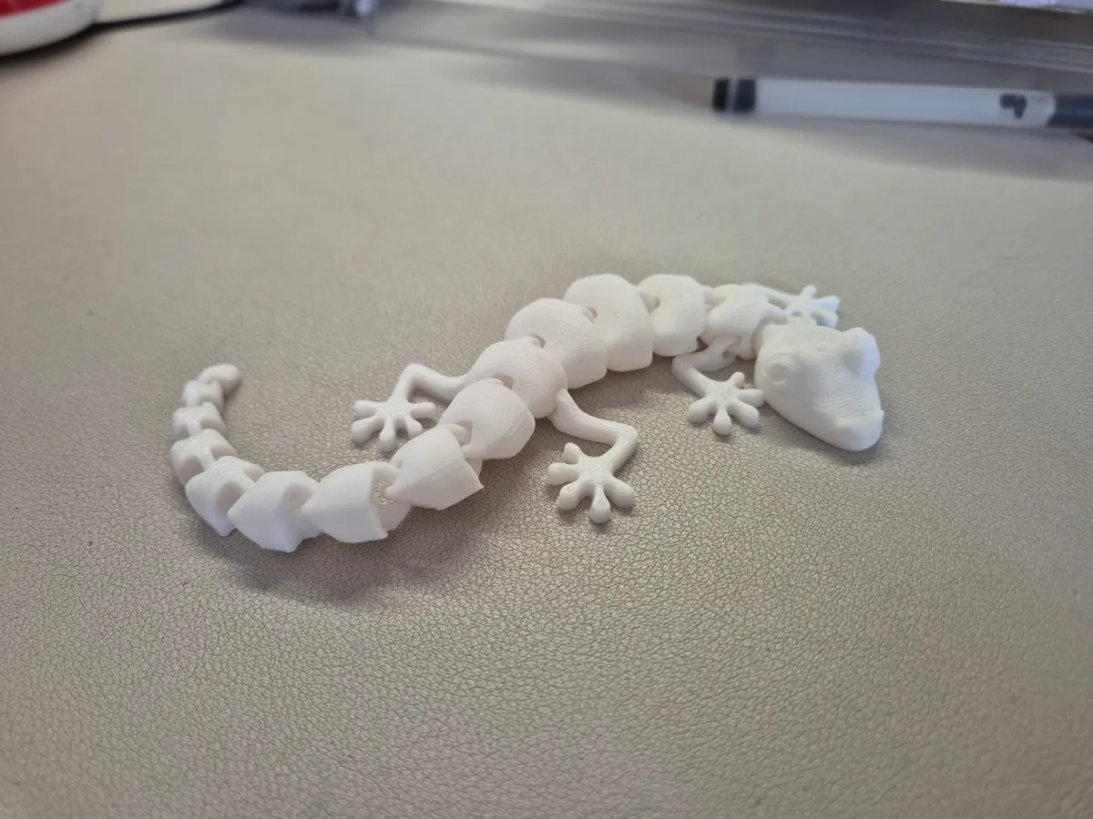 Articulated Lizard - Free 3D Print Model - MakerWorld