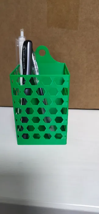 简约可挂笔筒