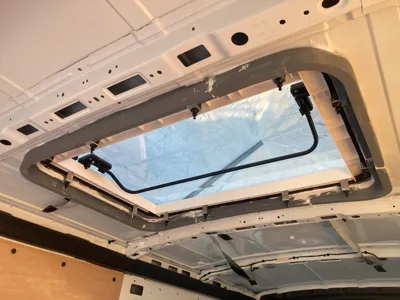 Ford Transit 2014 H2L2 - Roof window mounting frame