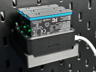 Insta360 X4 Charger - Skadis Mount