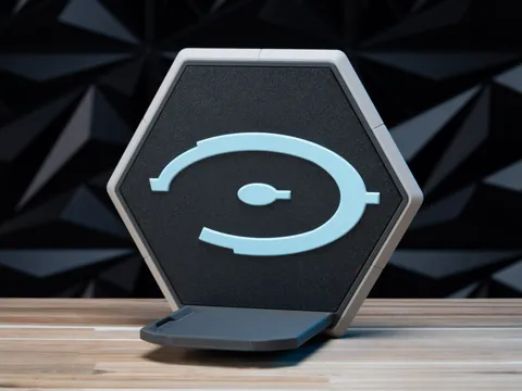 Soporte: Halo Backer Plate for Modular Display — referencia de MakerWorld