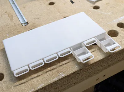 Pill box 7x5 (also .step)