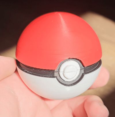 Pokeball Spinner by Zaynicious - MakerWorld