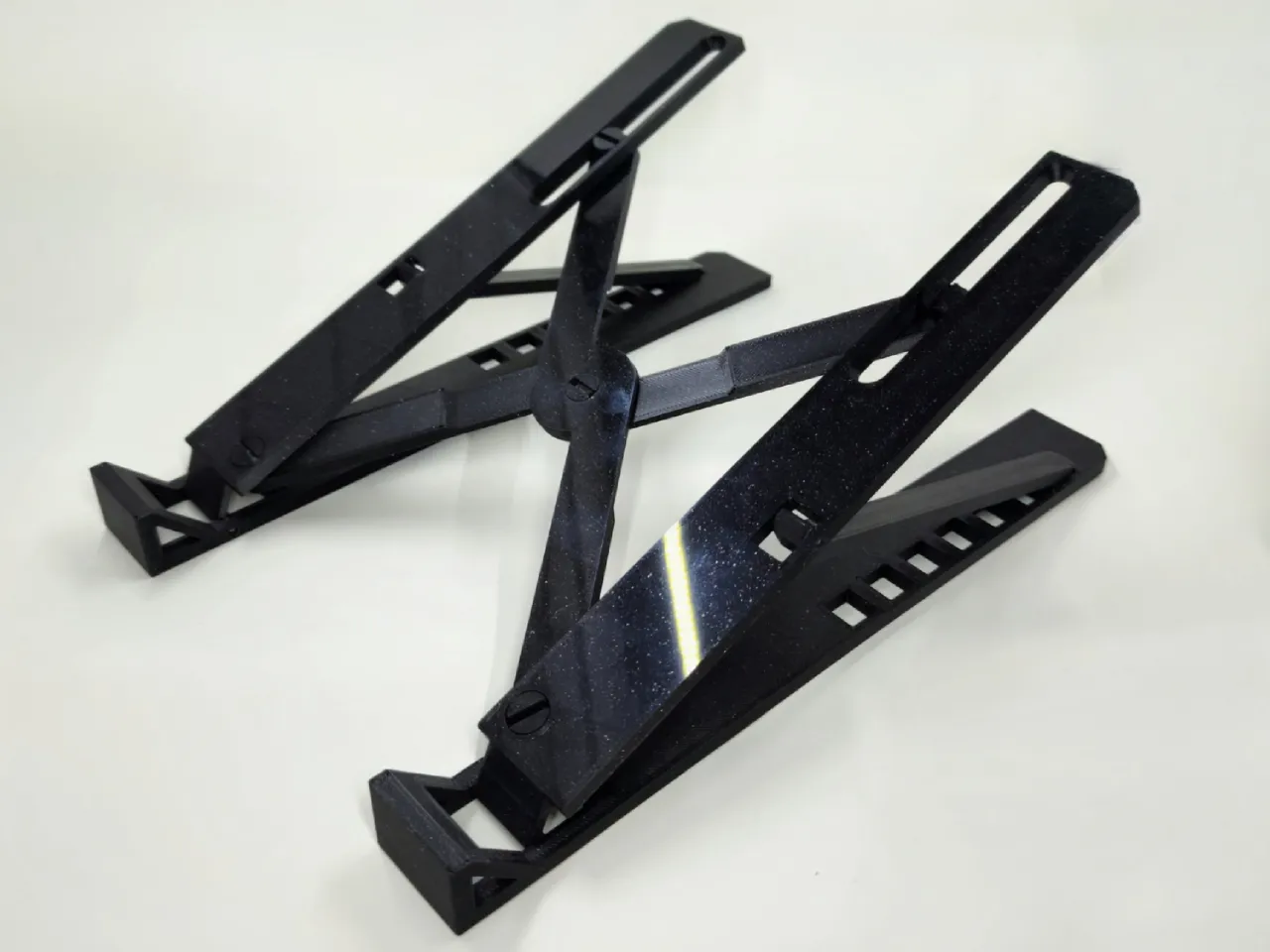 Laptop \ Tablet Foldable Stand view 2