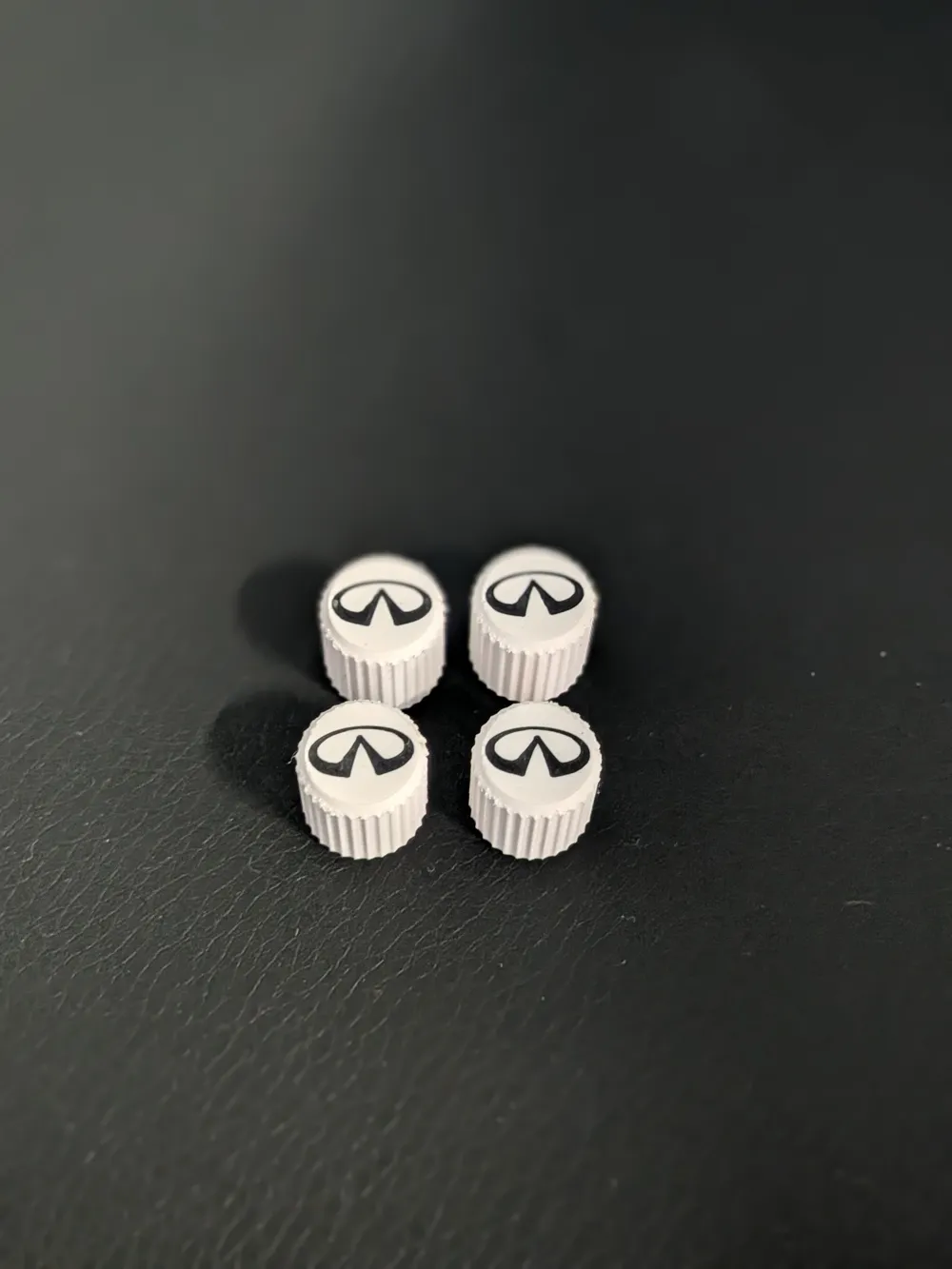 Valve Cap Infiniti - Free 3D Print Model - MakerWorld