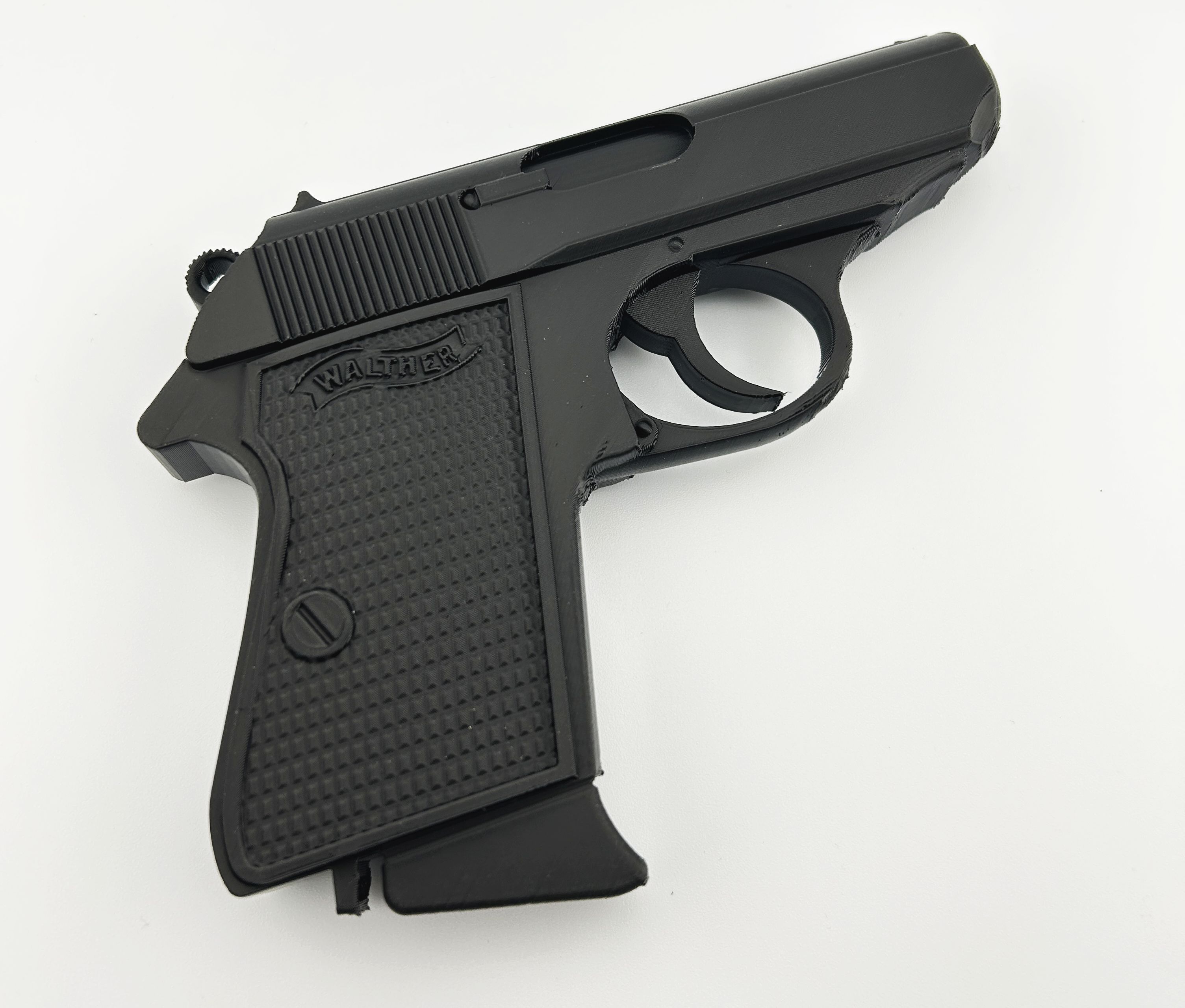Legendary Agent's Pistol - James Bond Walther PPK - Free 3D Print