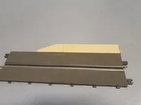 Curb without connecting clip