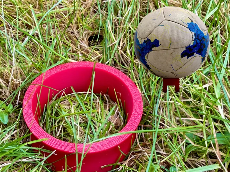 Soccer tee for children's training and footgolf