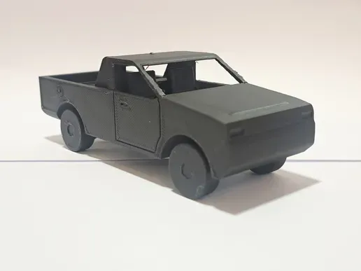 Pickup with suspension and movable wheels