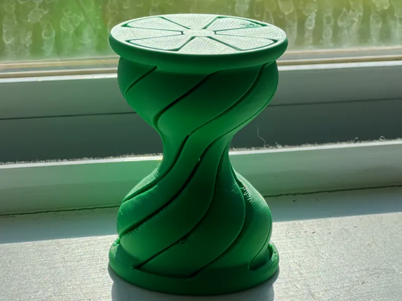 3d twist figet passthrough