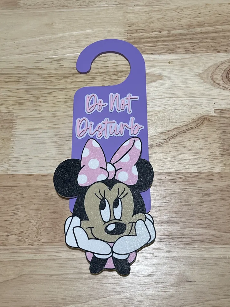 Door hanger Minnie - Do Not Disturb - Free 3D Print Model - MakerWorld