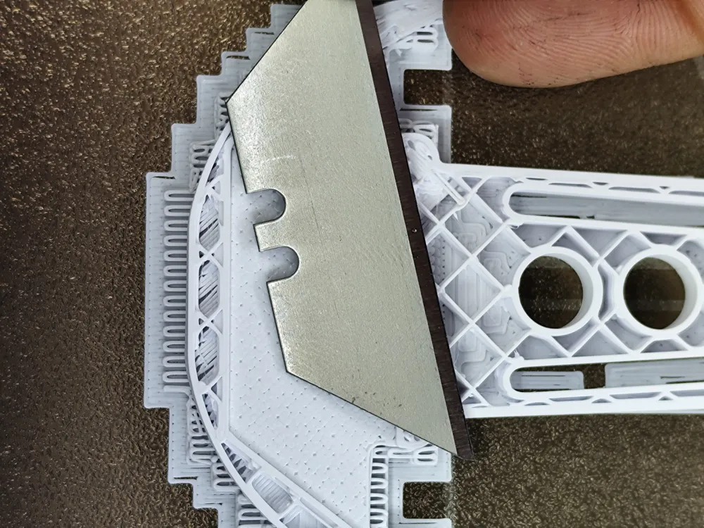 Double blade cutter by 3DItaly MakerWorld: Download Free 3D Models
