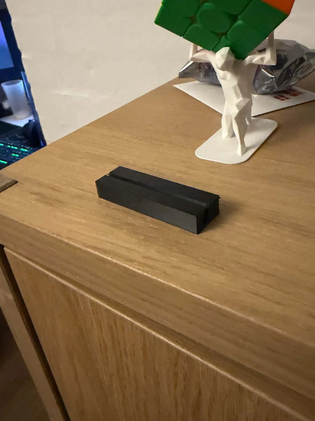 Angled Card displayer, (Pokemon, One piece, Magic) view 2