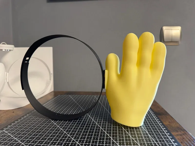 The Lazy Hand Hat - Simpson Style Edition