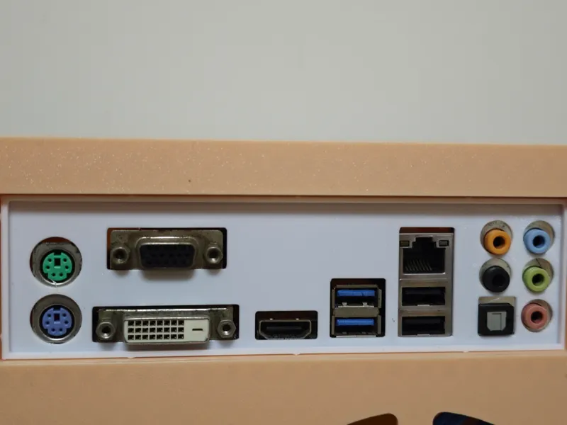 io挡板华擎j3455-itx（4sata口型号）