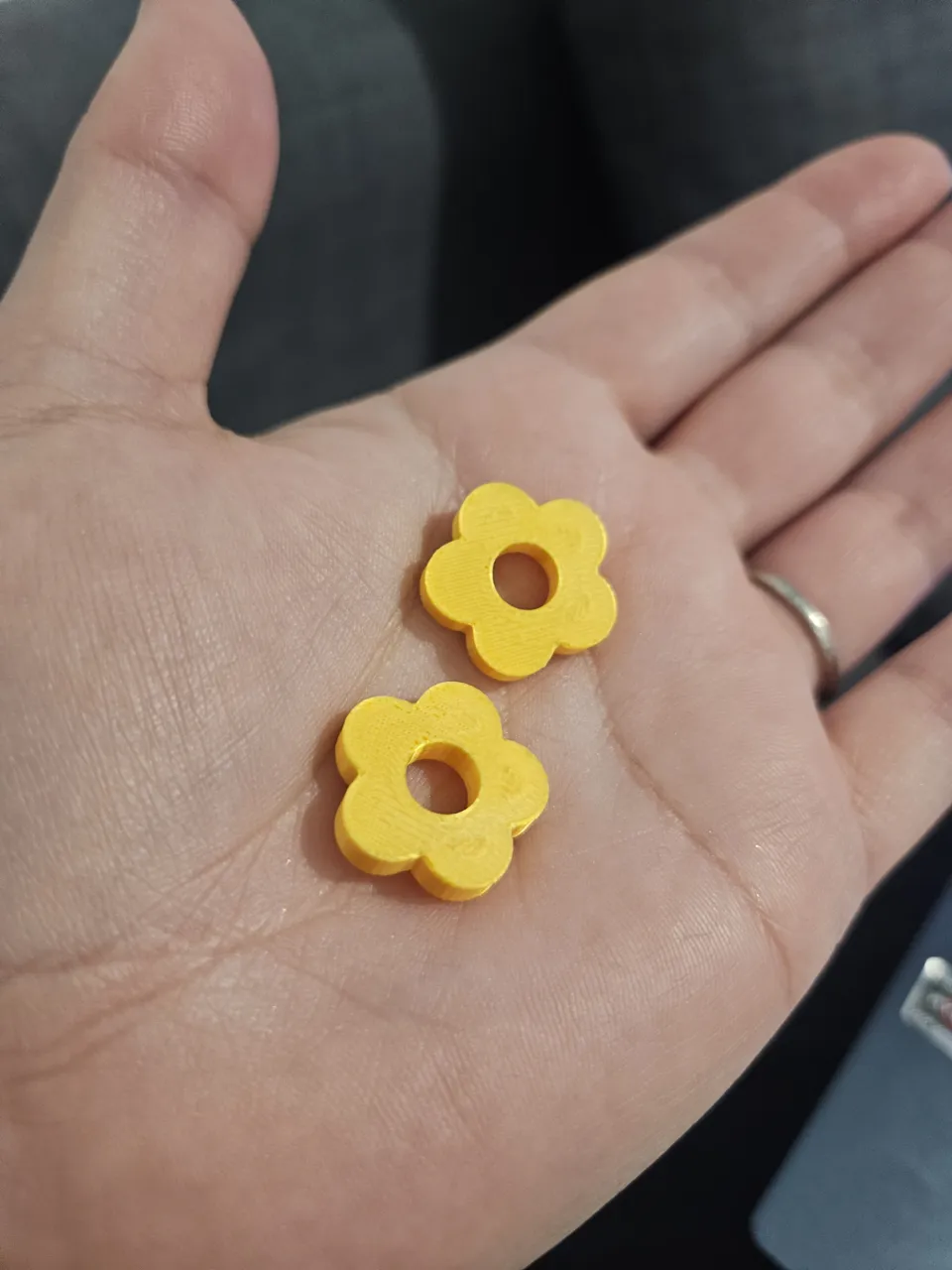 Pampille fleur a 5 petales Boucle d'oreille view 2