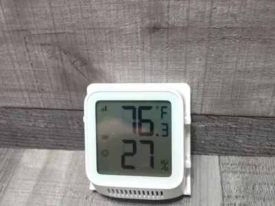 X-Sense STH0A - Temp & Humidity Sensor Wall Mount
