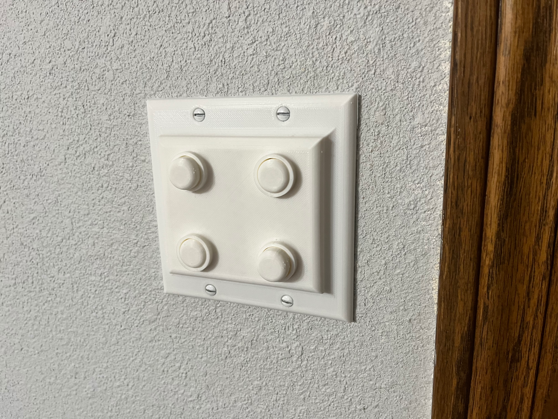 Miniatura 1 do modelo 3D Double Button Light Switch Cover