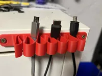 Support de câbles USB — photo 1