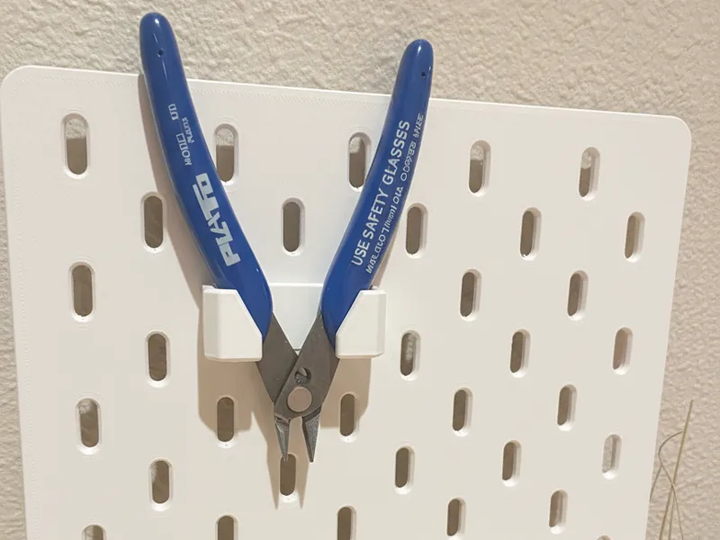 Modular Pegboard Pliers Holder (IKEA Skadis)