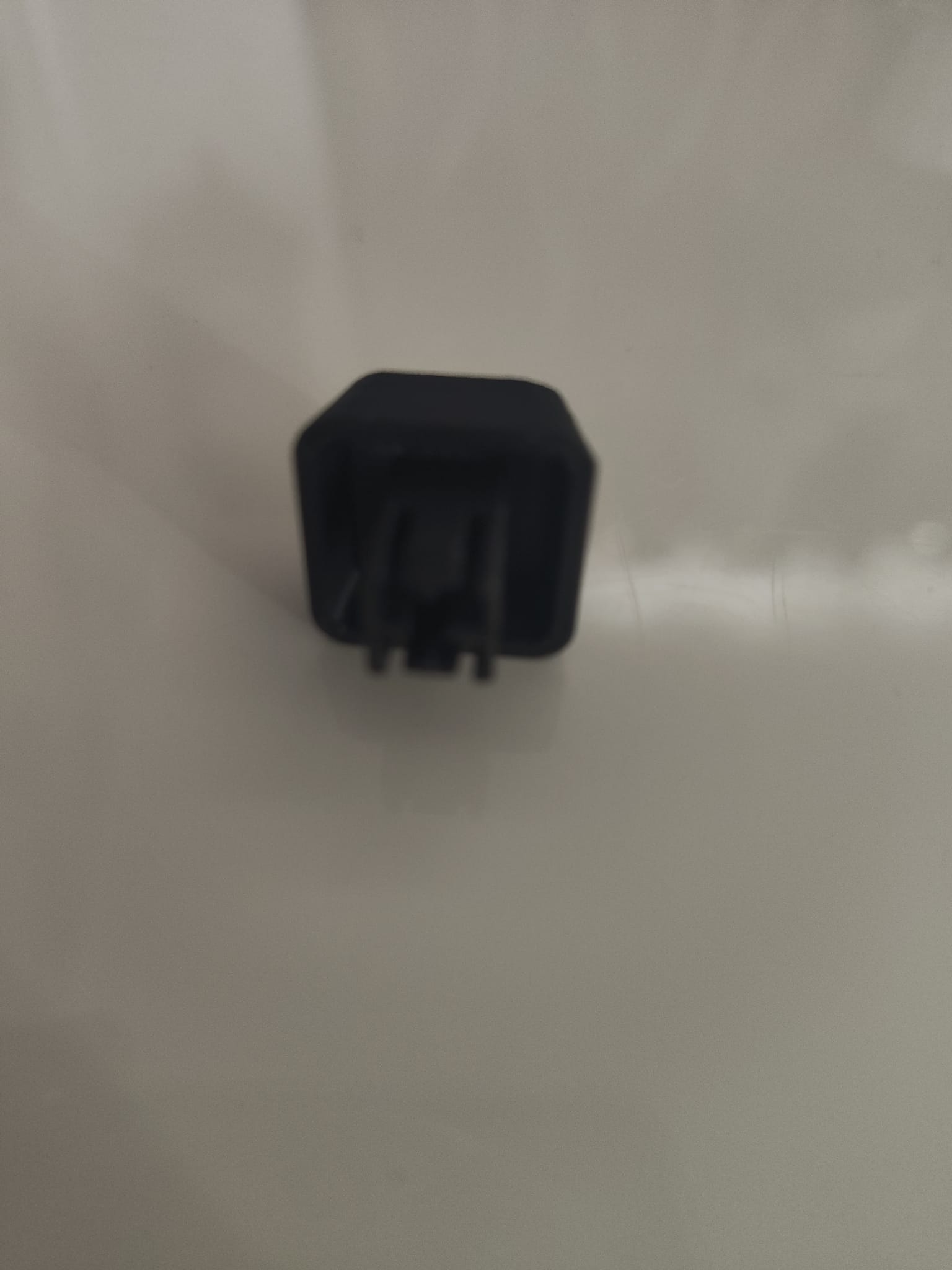 Miniatura 1 do modelo 3D DO NOT PRESS Spike Keycap